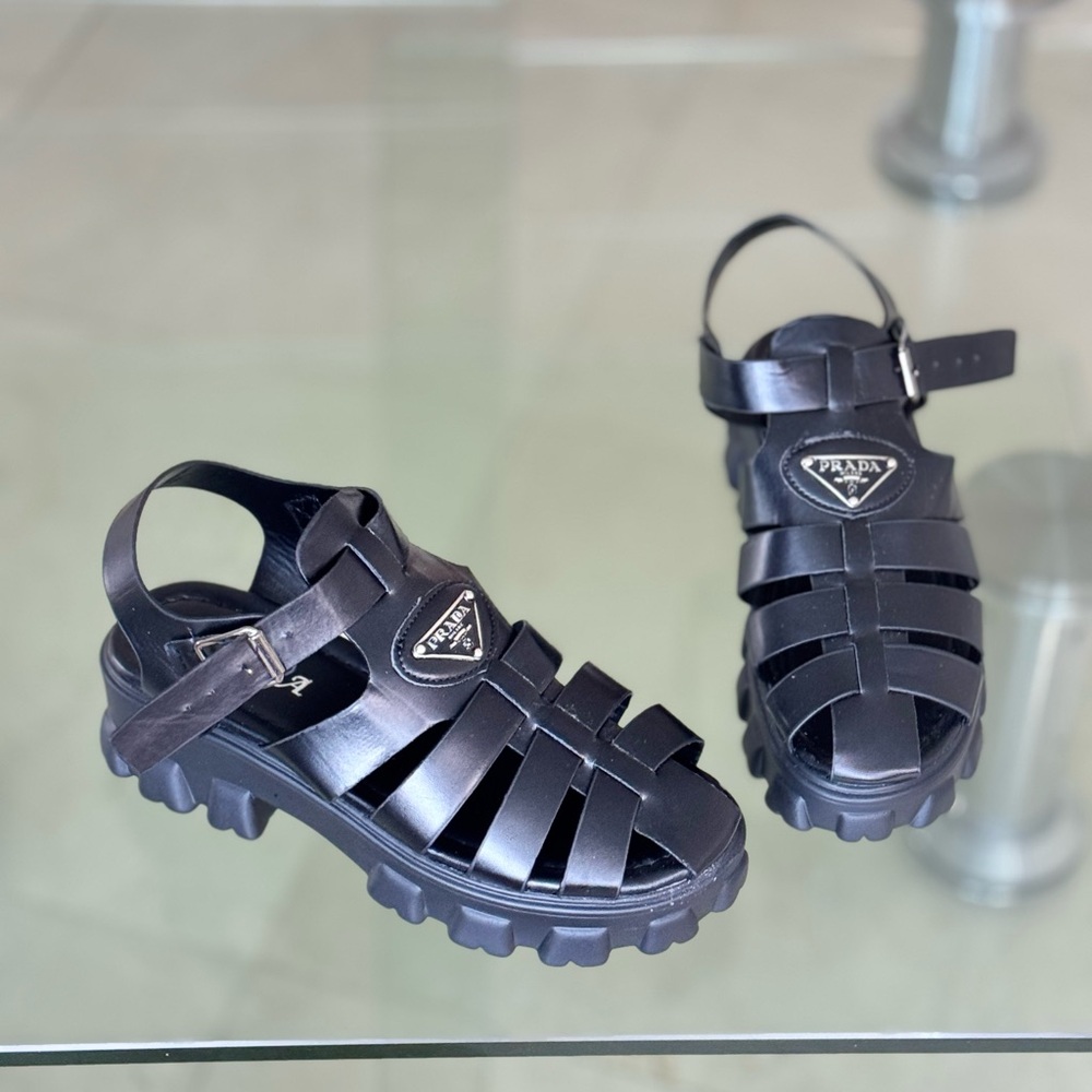 BRAND NEW! Prada-alike Black faux Leather Fisherman Sandals with Lug Sole